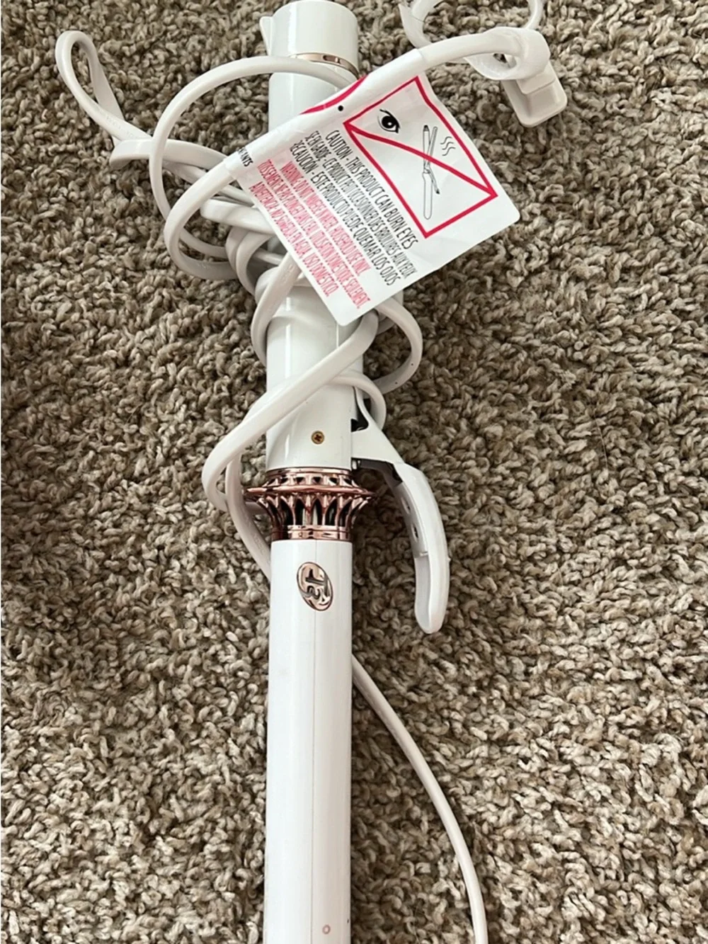 T3 Single Pass White and Rose Gold Curling Iron | Styling Tool